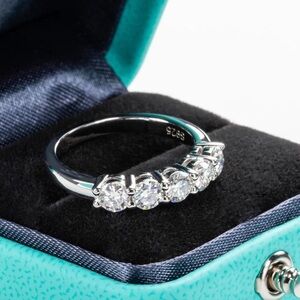 ✅0.7CT Certified Moissanite Excellent Cut Sparkling Wedding Ring Size 6